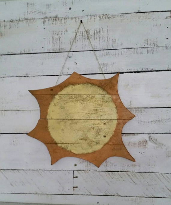 Sun Door Hanger-Summer Decor-Spring Decor-Reclaimed Pallet Wood Sun-Sun Door Hanger- Hello Sunshine-Patio Decor