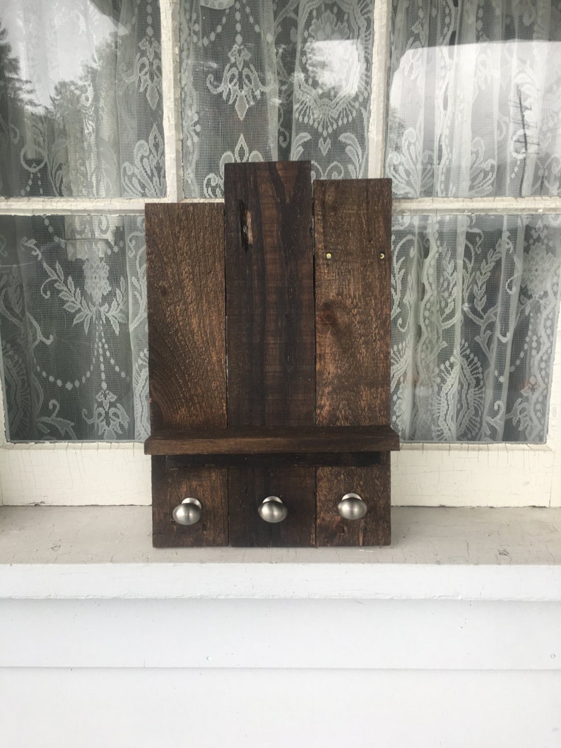 reclaimed wood shelf with hooks
