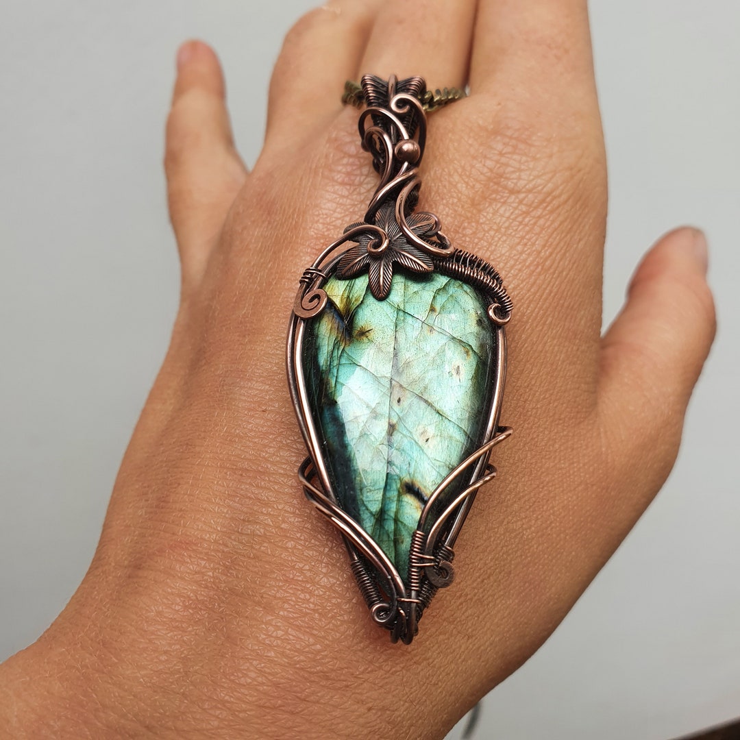 Game of Thrones Lightning Blue Dragon Labradorite Crystal Etsy