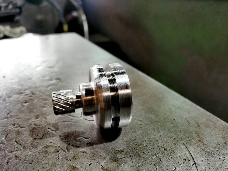 Ceramic bearing Spinning Top Que