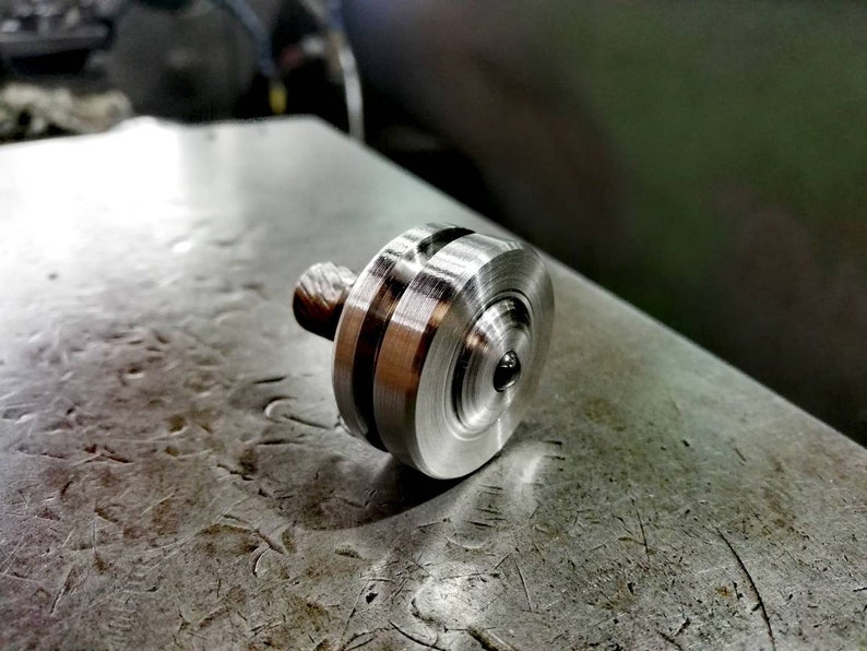 Ceramic bearing Spinning Top Que