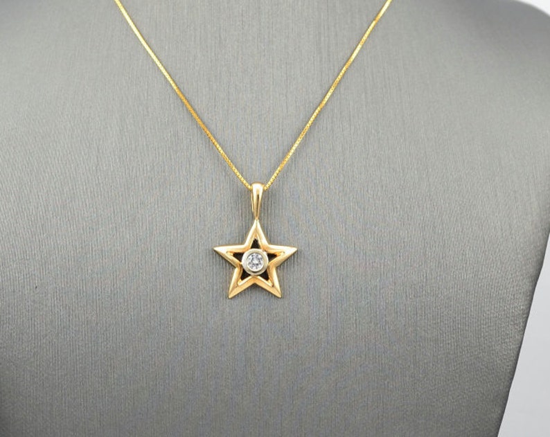 Gold star necklace with diamonds Clearance