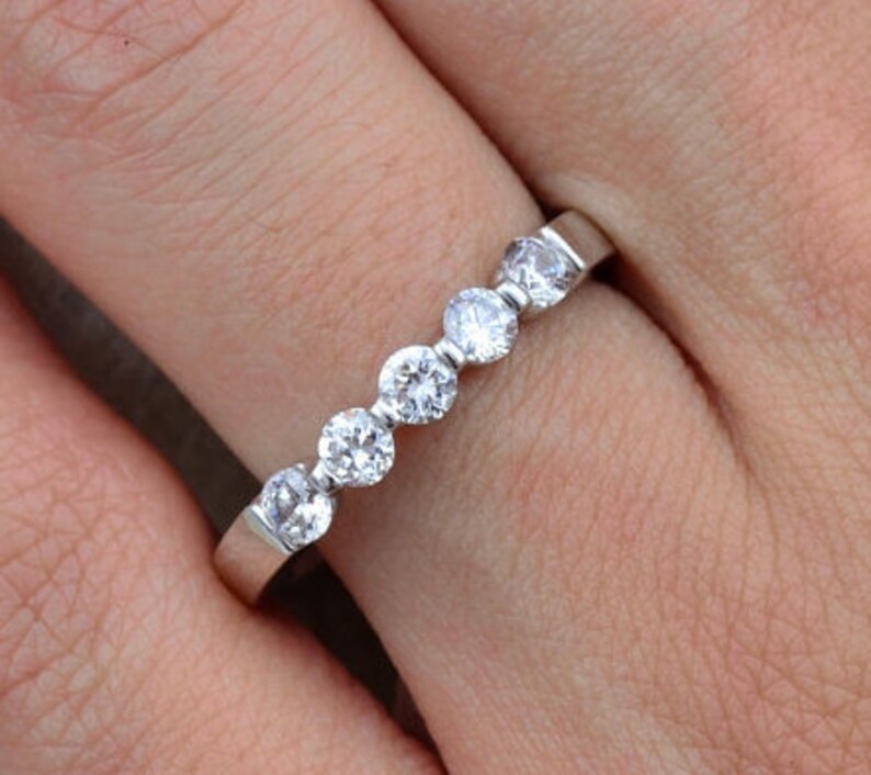 bar set diamond band