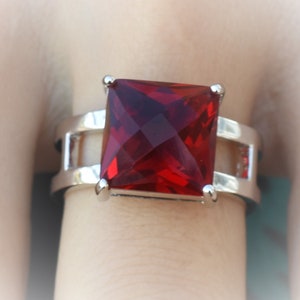 Geschenk in ZEIT/Silber rot Zirkonia Ring/Silber Ring/rot Zirkonia Silber Ring/Urlaub Geschenk/Geschenk von Schmuck/Geschenk für sie/rot Stein Ring