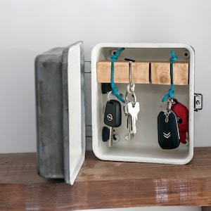 hang keys keys organizer industrial keychain entryway organizer hangs key box key box schlüsselkasten