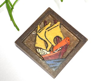 1930s - Wooden brooch carved to the ship painted in bright colors vintage folk art jewelry old French Pittsbroc