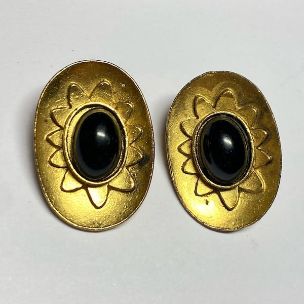 Boucles d'oreilles clips vintage 80s métal doré soleil et cabochon résine noir français designer doré collection pittsbroc