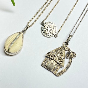 Vintage necklaces 3 chains with pendants silver 925 unique stacking cowries gifts Pittsbroc jewelry