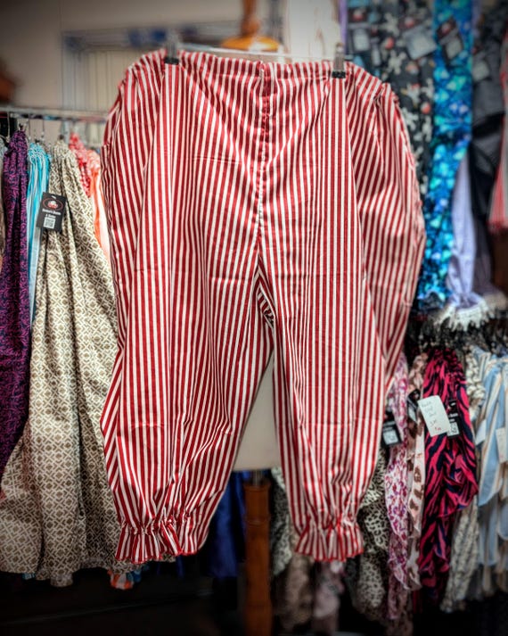 Ruffly Bloomers in Red Pirate Stripes with POCKETS!