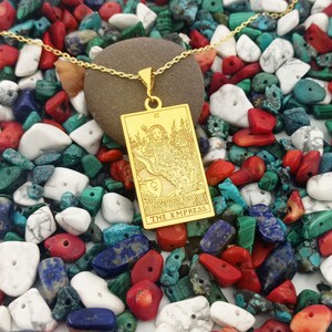 Die Kaiserin Doppelseitige Pop Art Tarot Karte Halskette, Nach Maß Spiritueller Tarot Karte Schmuck, Silber Tarot Anhänger, Mystischer Schmuck