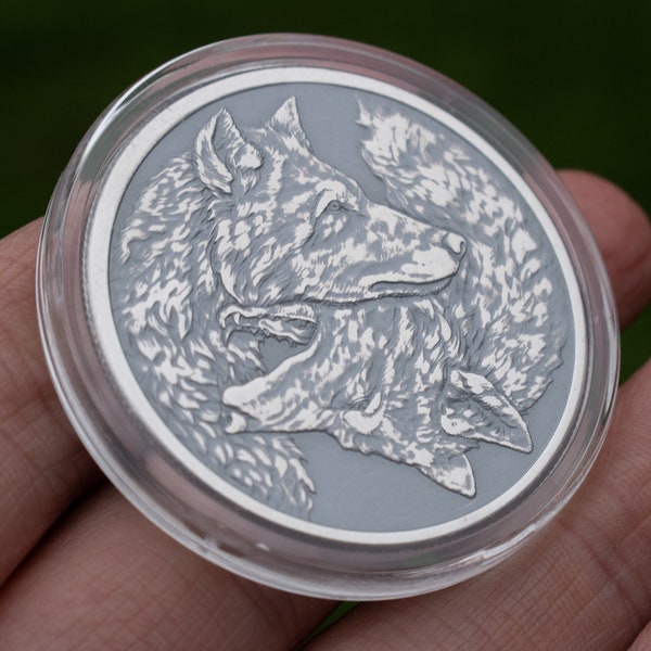 1oz Antiqued Silver Two Wolves Challenge Coin | Everyday Carry Patina | Worry Stone | Fiddle EDC | Native American Cherokee Parable
