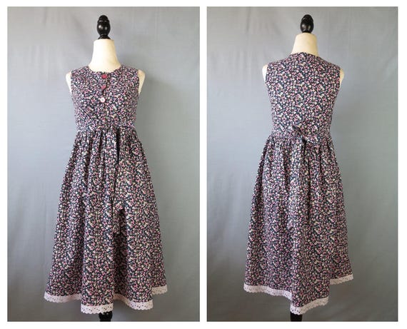 Cute Floral Vintage Dress / Boho Dress / Summer Hippie Dress / Bohemian / Peasant Dress / small / Size 8 / Cute / Flower Print