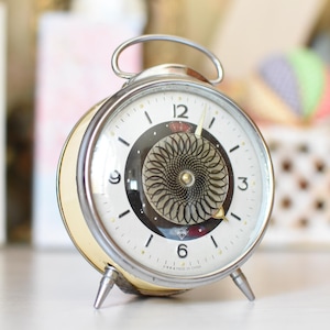 Vintage Large Mechanical Alarm Clock//Chinese Alarm Clock 60s//Working Animated clock//Vintage table clock//Old alarm clock//Working clock