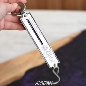 Vintage Fish Pocket Balance//Old Pocket Balance/vintage tool weight balance fish/Retro Pocket Balance/Metal Pocket Balance/Scales up to 10kg