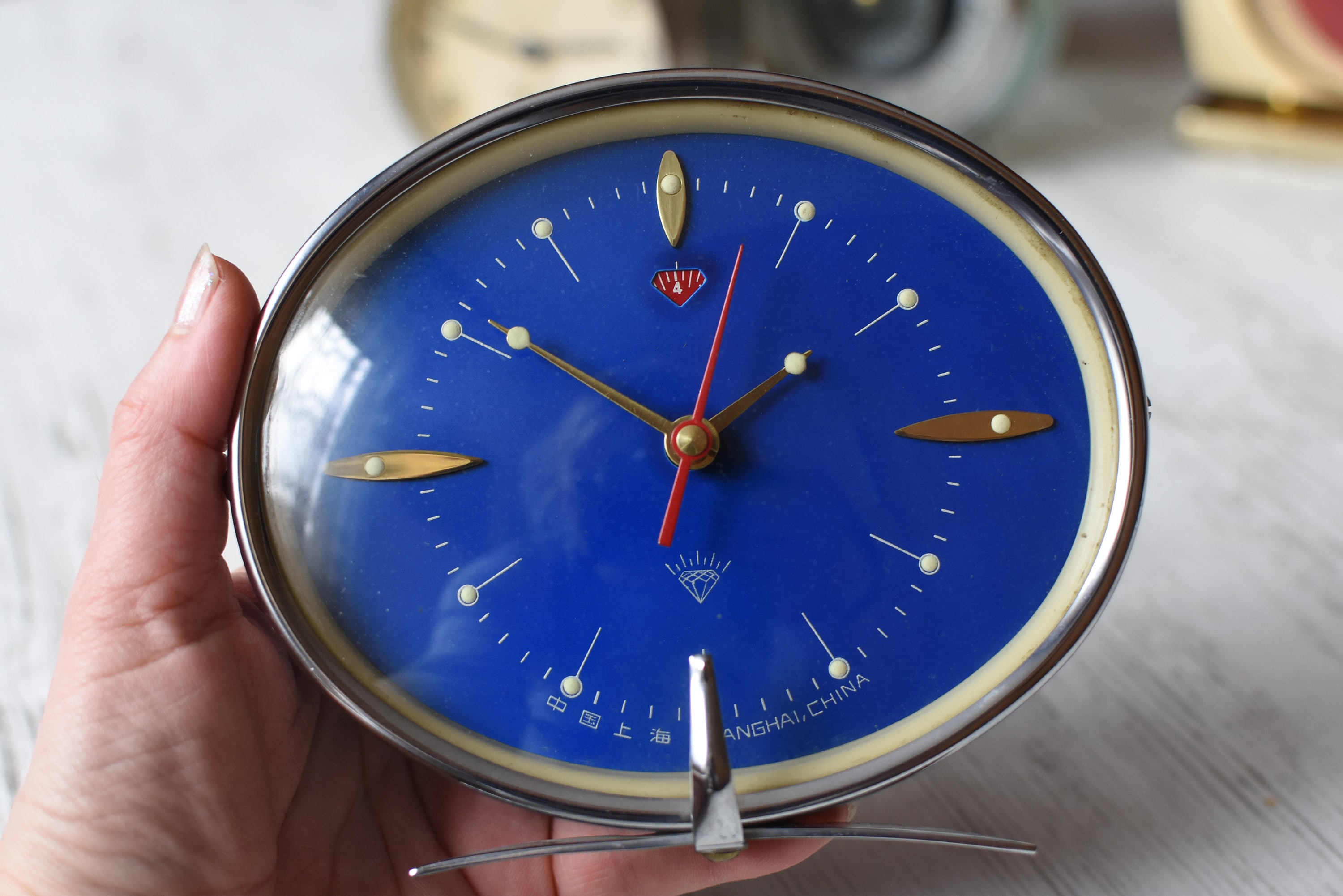 Reloj despertador raro que funciona Reloj despertador mecánico