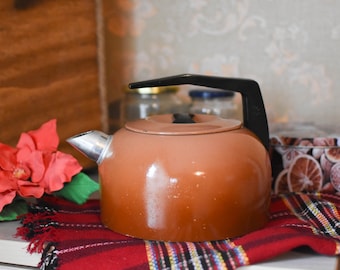 NEVER USED =Vintage Brown Enamel Teapot 2 liters//Rustic Tea Kettle//Farmhouse Decor//Vintage Tea Pot//Enamelware Kettle//Water Kettle