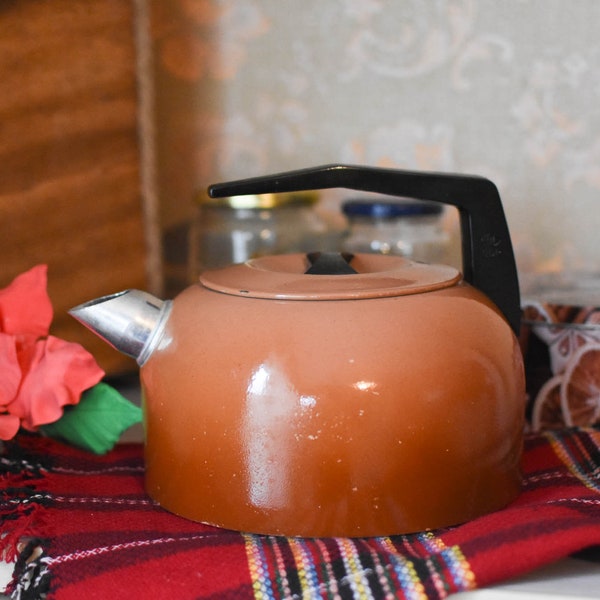 NEVER USED =Vintage Brown Enamel Teapot 2 liters//Rustic Tea Kettle//Farmhouse Decor//Vintage Tea Pot//Enamelware Kettle//Water Kettle