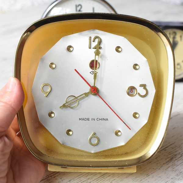 Vintage XXXL Mechanical Alarm Clock//Chinese Alarm Clock 60s//Working Desk alarm clock//Vintage table clock//Old alarm clock//Working clock