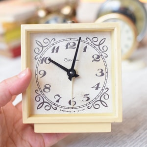 Working alarm clock=Vintage Desk  working Clock //Bedroom Clock//Mechanical  working clock//USSR clock//Bedside Alarm Clock//Desk Decor/
