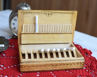 Vintage Wooden Cigarette Box// Handmade Wooden Box//Cigarette case box//old Cigarette Box from &#39;70s.//Unique hand-painted cigarette case