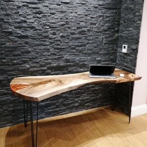 Biurko z krawędzią orzechową River Table //Biurko na zamówienie//Żywica epoksydowa z ognistą miedzią//Stół jadalny z krawędzią orzechową
