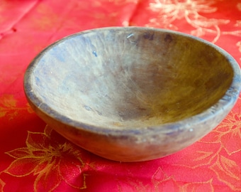 Vintage hand carved wooden bowl - primitive ladle//rustic Large wooden mortar//Primitive Rustic Bowl//Unique Decorative Bowl