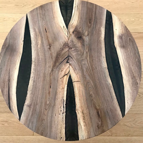 Round black epoxy resin and walnut wood coffee table / oval coffee table live edge/ Resin table/ Epoxidharz Tisch / Custom made table