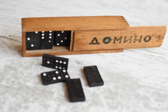 Childrens wooden dominoes deals