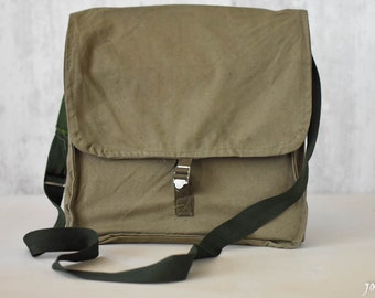 Never used==Vintage Rare Military Backpack //Military Bag//Crossbody Bag/School Bag//Unisex Bag/ Boy Scout Backpack/Vintage army canvas bag