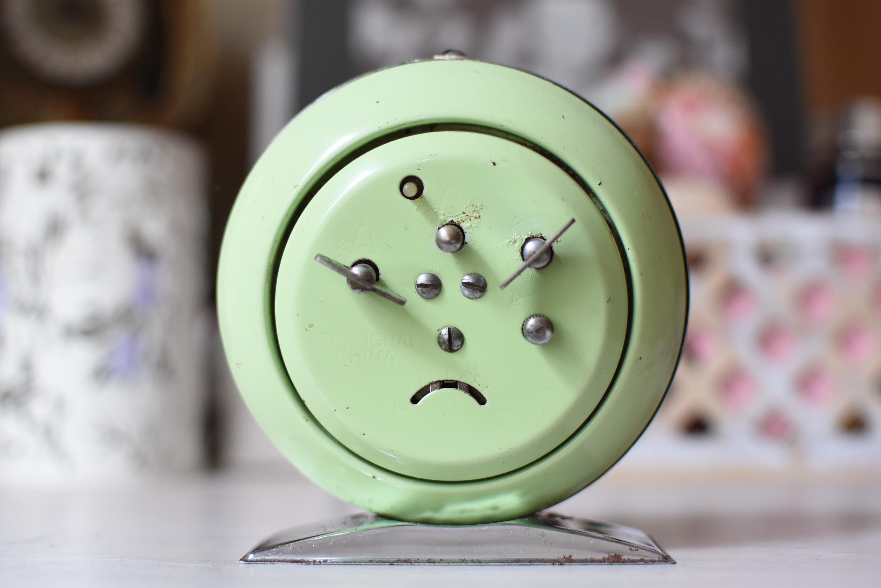Vintage Mechan Animated Alarm Clock//chinese Alarm Clock 60s