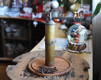 Vintage Bronze Coffee Grinder// Old Ottoman Brass Hand Mill//Antique Solid Brass Coffee Mill//Brass coffee grinder//Old Coffee grinder/