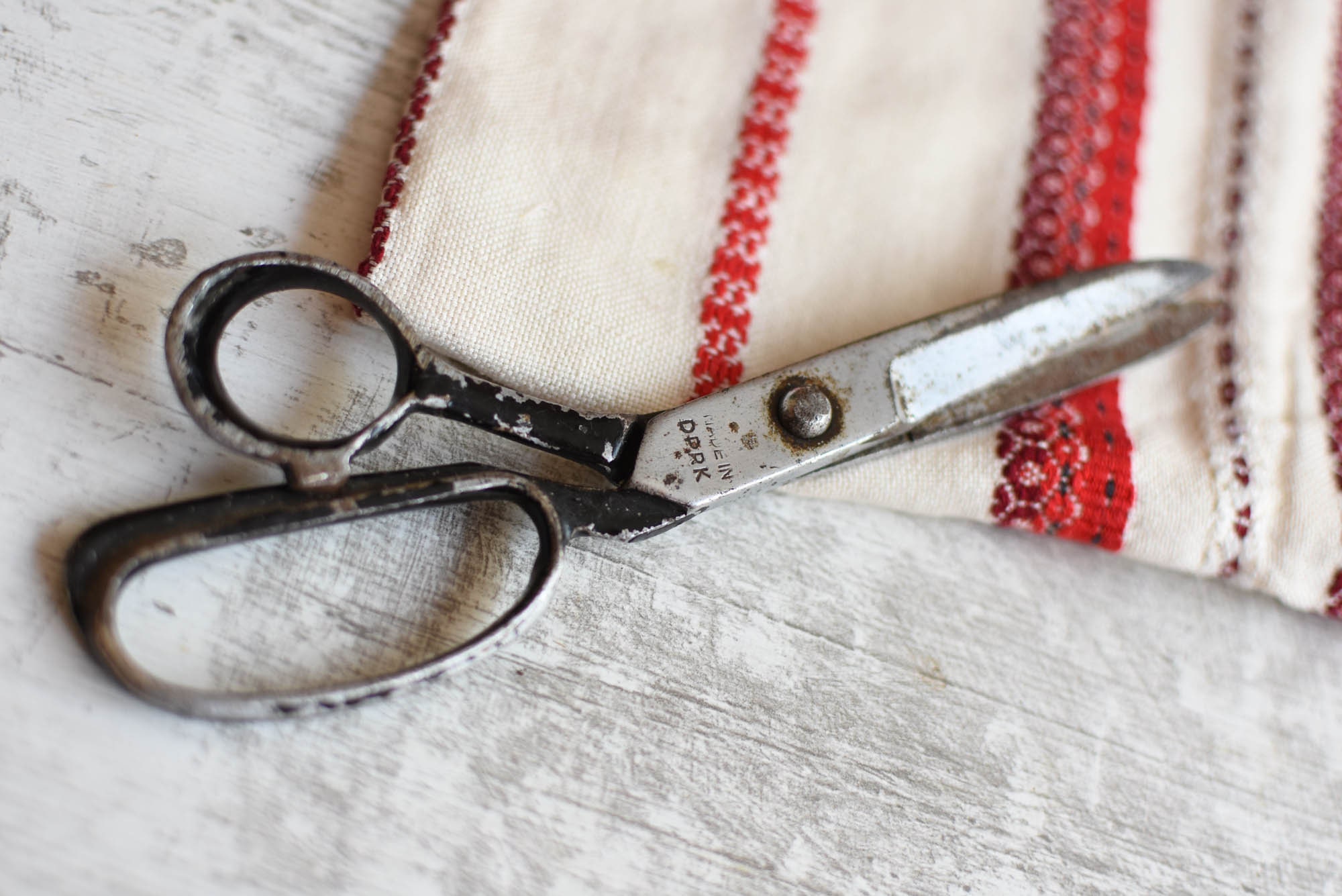 Rare//vintage Scissors//antique Scissors//metal Scissors//rustic Home ...