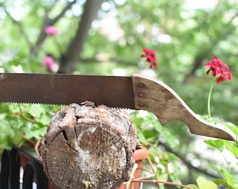Vintage hand saw//Primitive tool//Old Hand Saw//Iron Saw//Antique iron tool//Collectible rusty tool/antique woodwork tool/primitive antiques