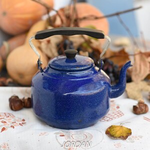 Vintage Enamel Teapot//rustic Tea Kettle//enamel Coffee Pot//enamelware ...