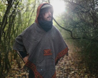 Shire Jedi PONCHO brown, soft warm free-size hooded festival fashion