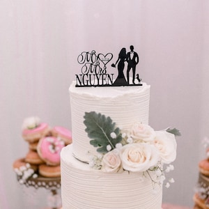 Wedding Cake Topper,Mr And Mrs Cake Topper,Bride And Groom Cake Topper,Couple Cake Topper with Dog ,Custom Cake Topper image 2