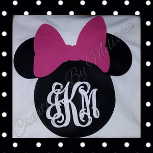 Minnie Mouse Shirt with Monogram/ Minnie Monogram Shirt/ Disney Shirt/ Minnie Mouse Vinyl Shirt/ Minnie Monogrammed vinyl Shirt