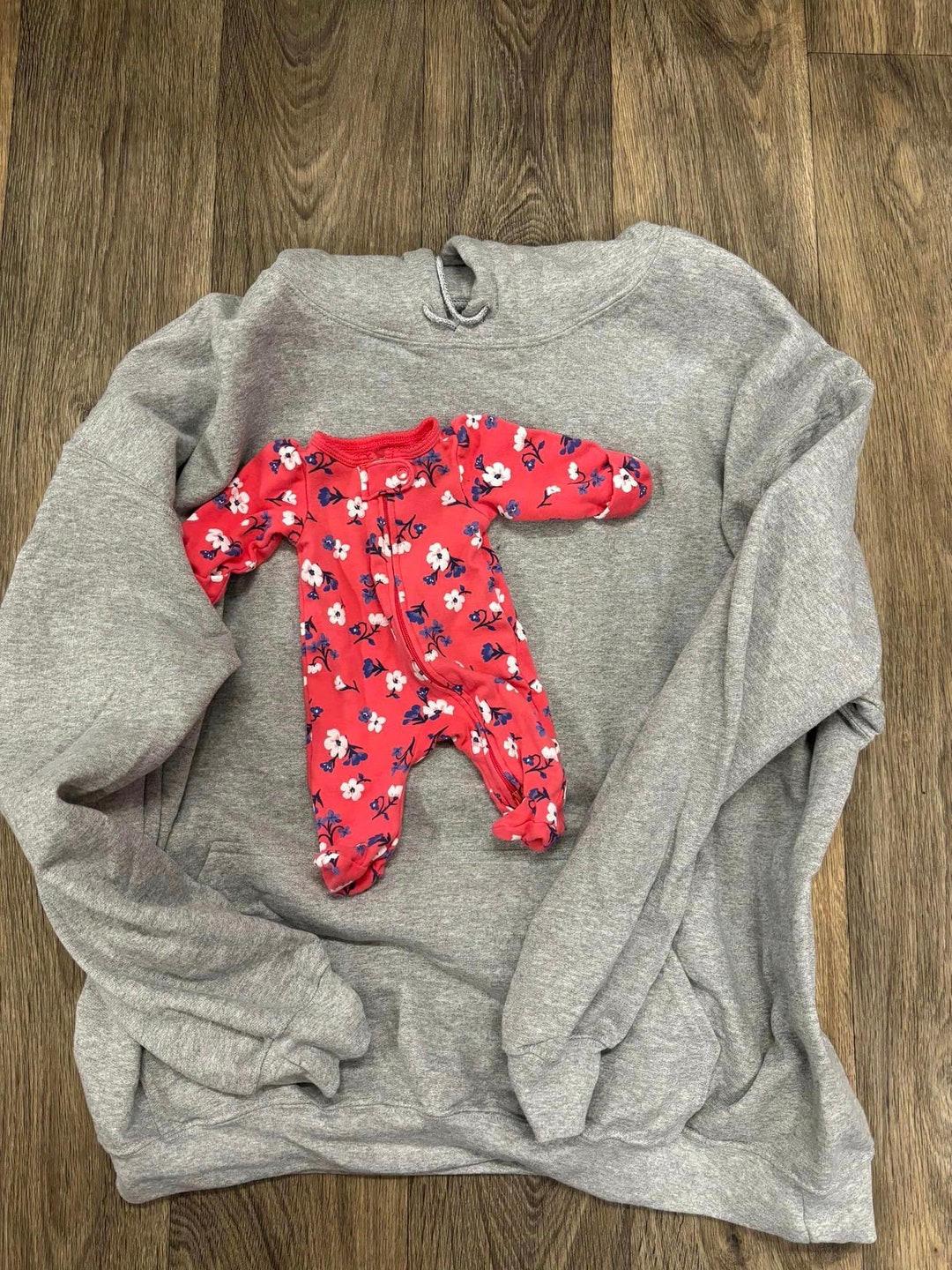 Mama Embroidered Baby Outfit Keepsake/ Mama Shirt With Baby Clothes