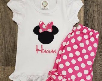 Minnie Mouse Shirt/ Minnie Applique/ Disney Shirt/ Minnie Mouse Disney Shirt/ Minnie Outfit/ Minnie Applique/ Girls Minnie Shirt