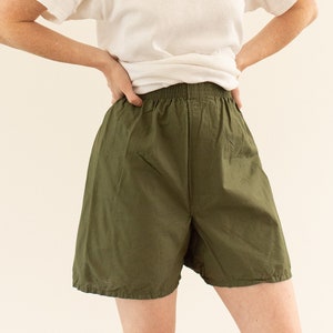 Vintage 20-26 Waist Cotton Poplin Pleat Green Fatigue Shorts Army Shorts Boxers Summer Pajamas XS image 1