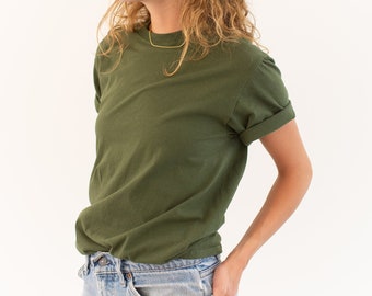 Army green t cheap shirt outfit