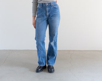 Vintage 28 Waist Lee Denim | Made in USA Jeans | Light Wash Straight Leg High Waist Jean | J049