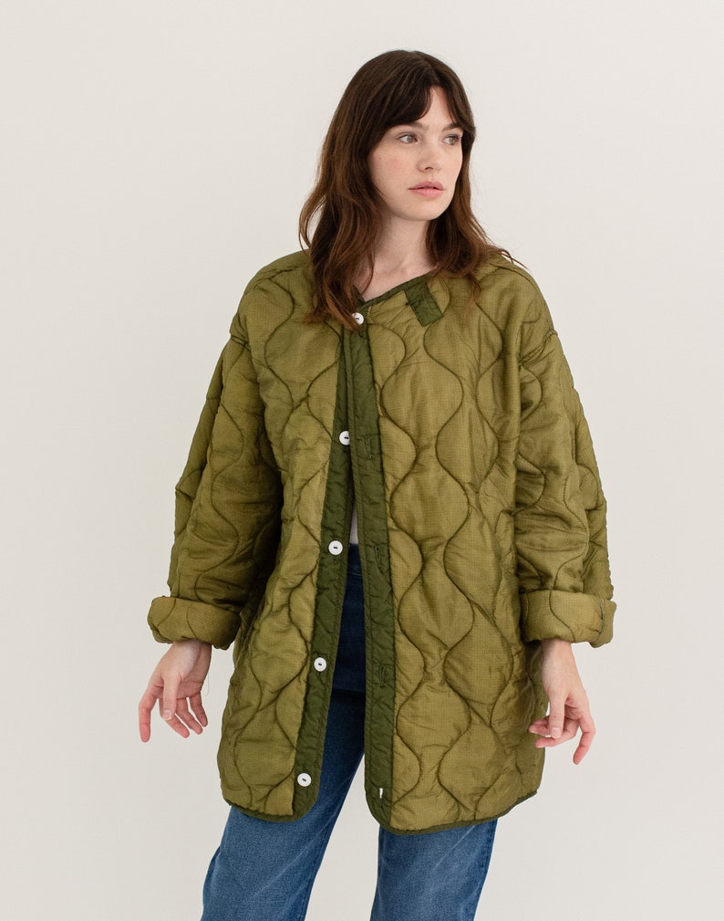 Vintage Long Green Liner Jacket White Buttons Wavy Quilted Nylon Coat L XL LI100 image 3
