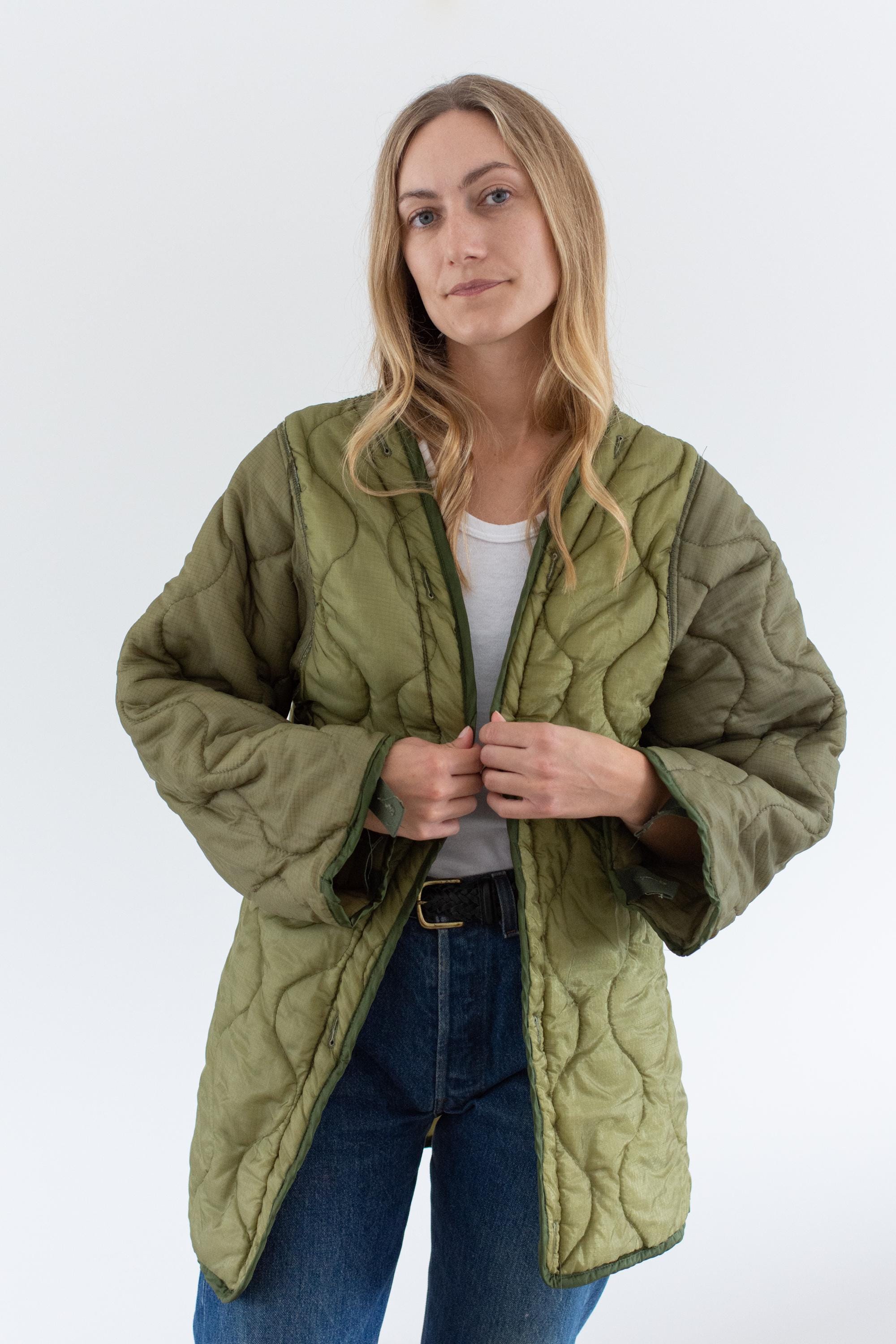 Vintage Green Liner Jacket | Unisex Wavy Quilted Nylon Coat
