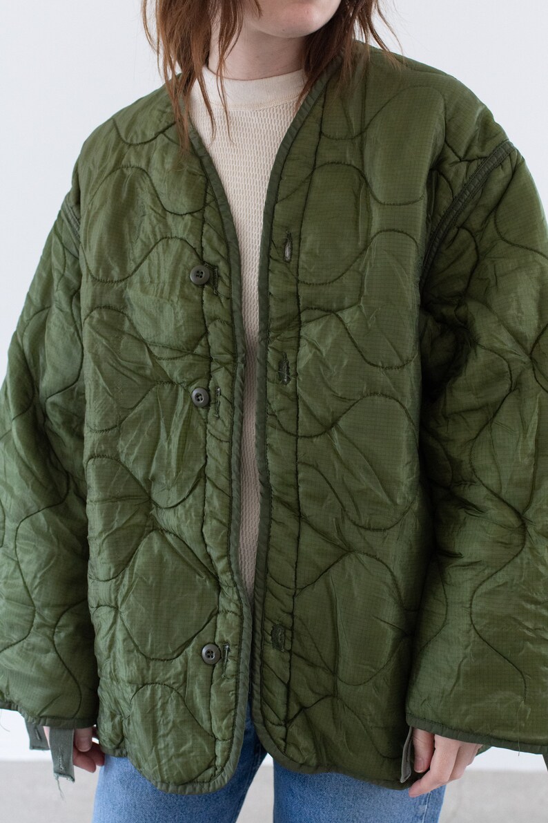 Vintage Green Liner Jacket Unisex Wavy Quilted Nylon Coat XL LI269 image 3