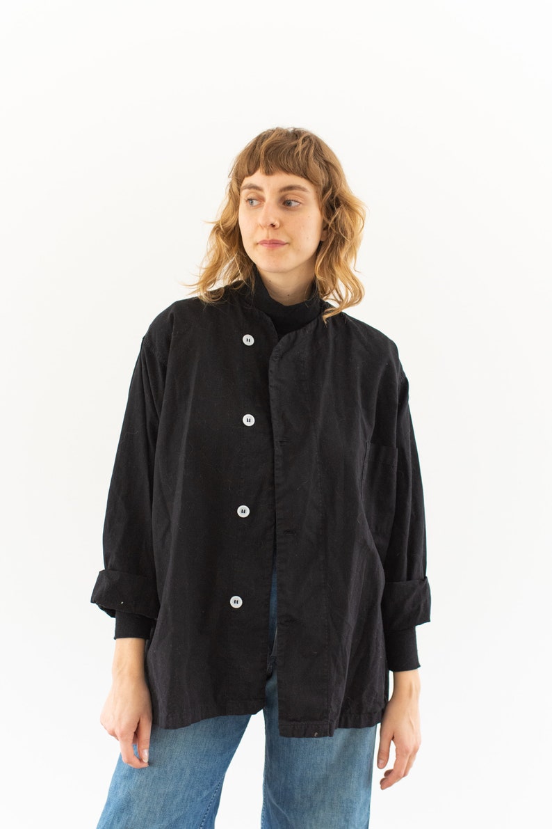 veste noire vintage à smocks Artist avec boutons sur le côté Chemise unisexe en coton surteinte Années 50 Fabriqué aux États-Unis M L TG image 7