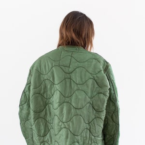 Vintage Green Liner Jacket Unisex Wavy Quilted Nylon Coat L XL LI217 image 6