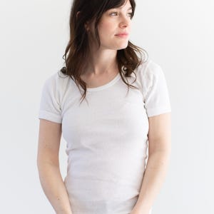 The Berlin Tee | Deadstock Vintage 100% Cotton White Ribbed Tee | Scoop Rib Knit T Shirt | XS | 4