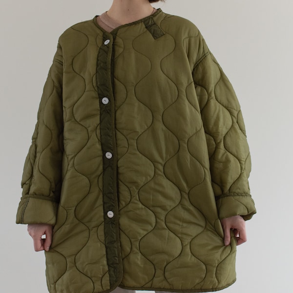 Vintage Long Green Wavy Liner Jacket White Buttons | Two Tone Unisex Quilted Nylon Coat | XL XXL | LI013