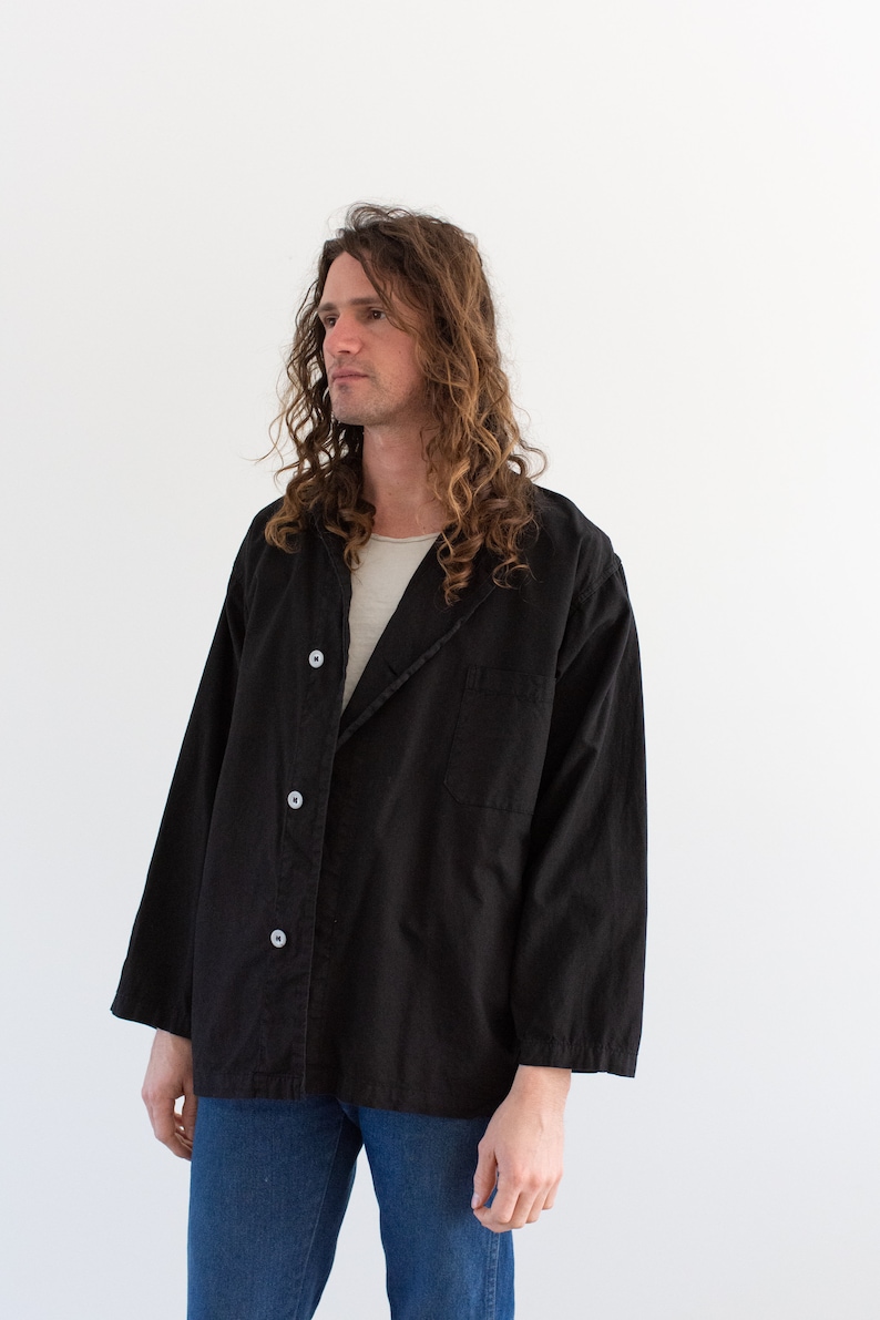 veste noire vintage à smocks Artist avec boutons sur le côté Chemise unisexe en coton surteinte Années 50 Fabriqué aux États-Unis M L TG image 1